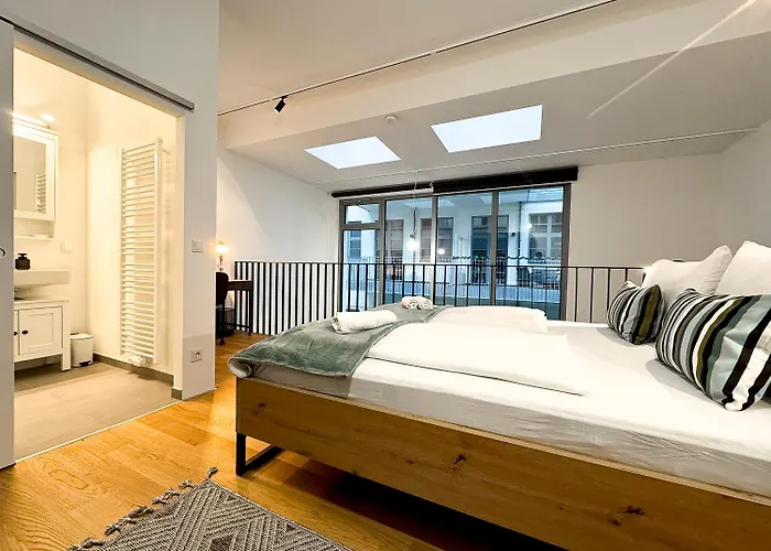 Bauhaus-loft - Garten Mit Terrasse - 20min Zu Mitte - Smart Tv * Viena