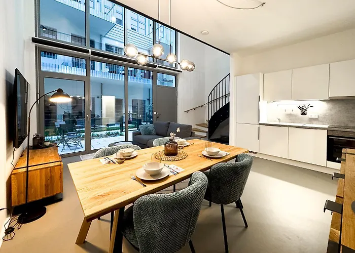 Bauhaus-loft - Garten Mit Terrasse - 20min Zu Mitte - Smart Tv Apartamento *